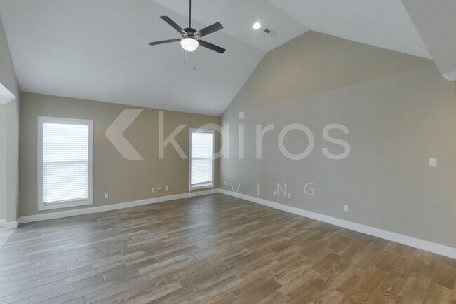 Photo - 94 Cottonwood Dr