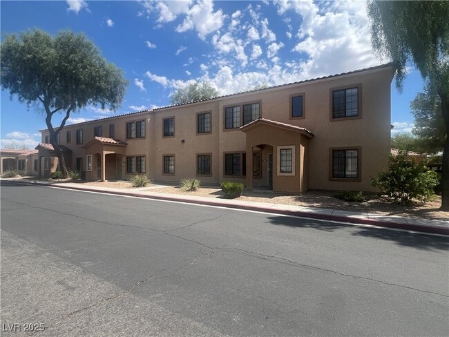 Building Photo - 2141 Hussium Hills St Unit 104 Rental