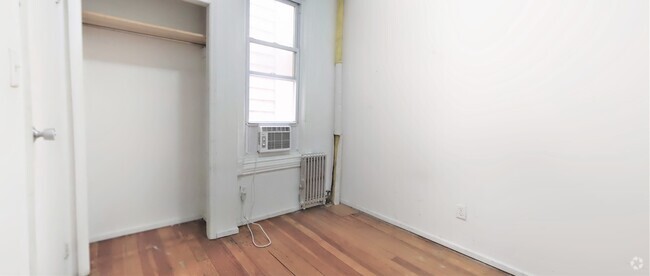 Building Photo - 84 Newel St Unit 2L Rental