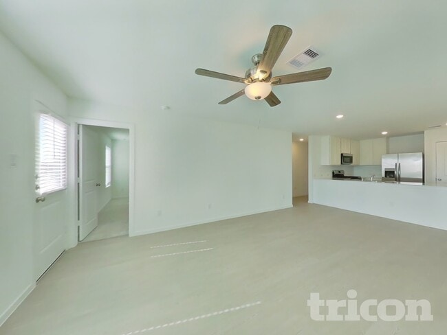 Photo - 1314 Gamagrass Dr