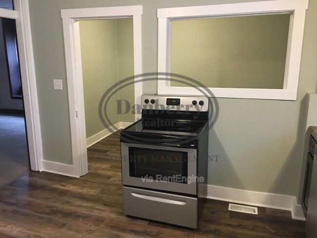 Photo - 319 Frazer St Unit 1