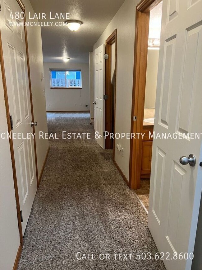 Photo - 480 Lair Ln