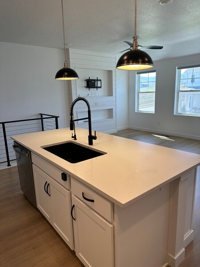 Photo - 11613 S Prosperity Rd