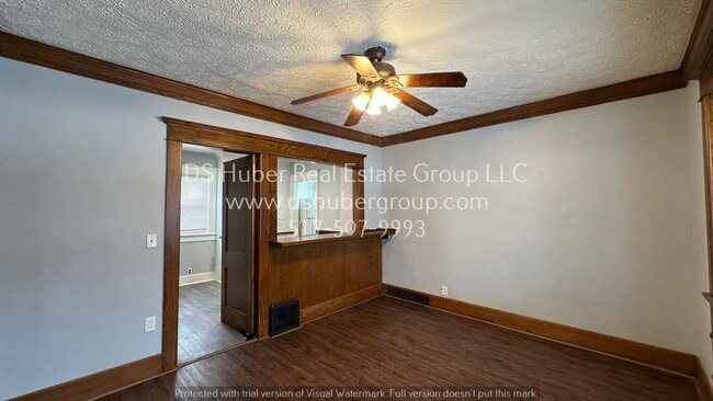 Photo - 921 W Oakland-