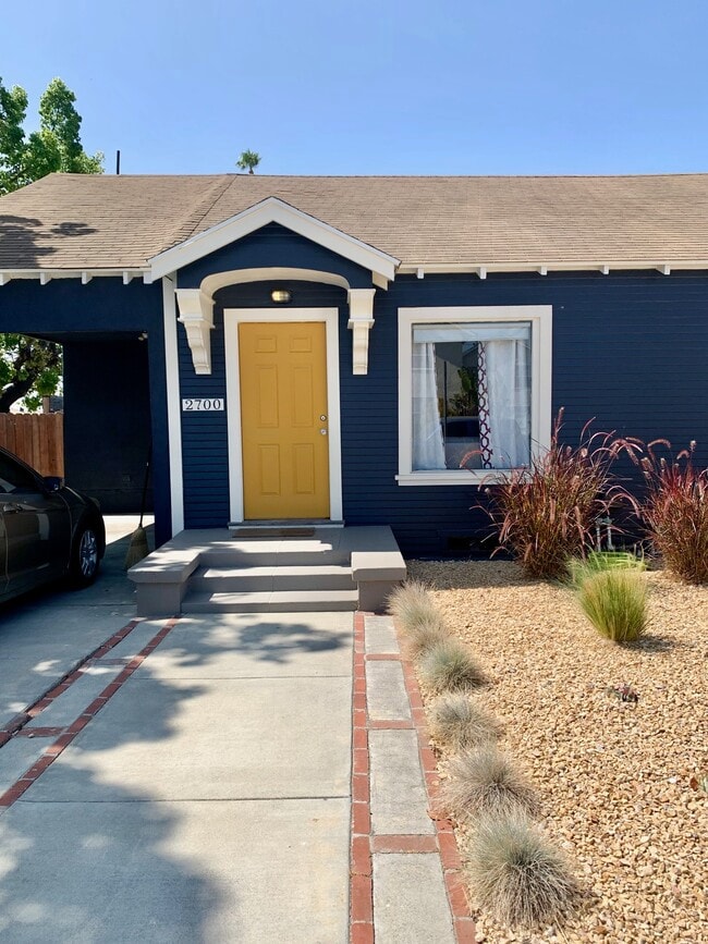 Photo - 2700 Exposition Pl