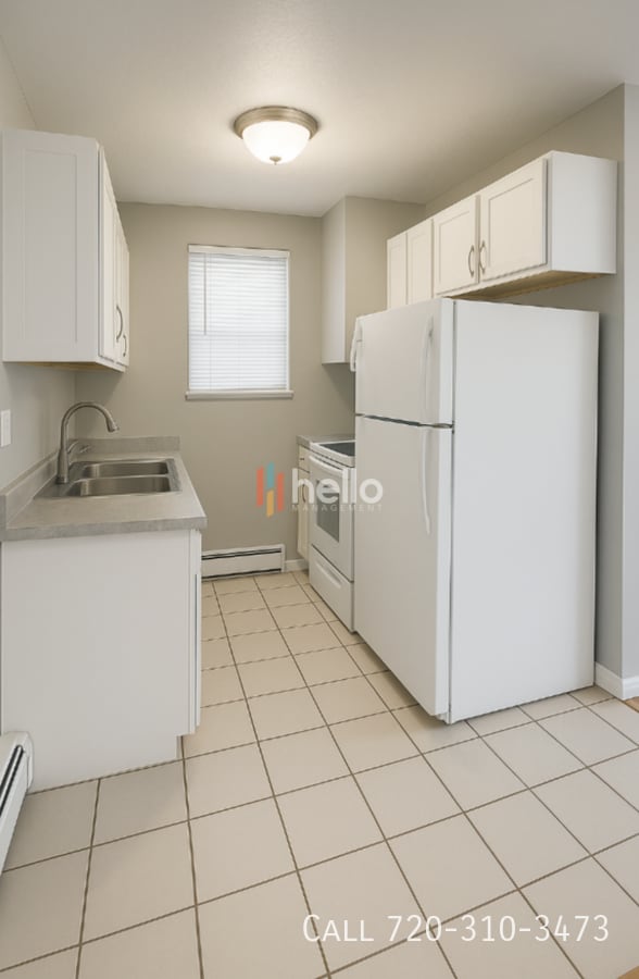 Building Photo - 1806 E La Salle St Unit 02