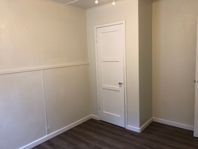 Photo - 663 Rose Ave Townhome