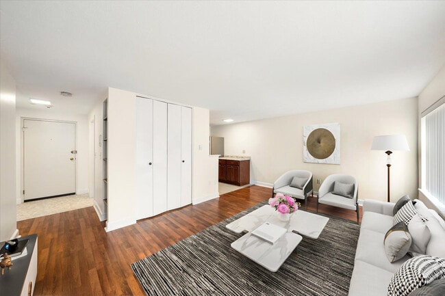 Photo - 260 Tremont St Unit 260 Tremont  3