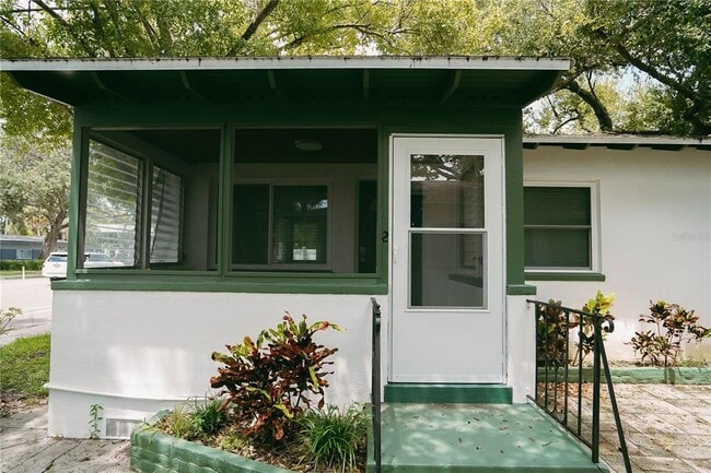 Building Photo - 2001 Dr M.L.K. Jr St N Rental