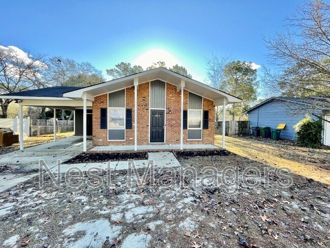Building Photo - 3617 Metric Dr