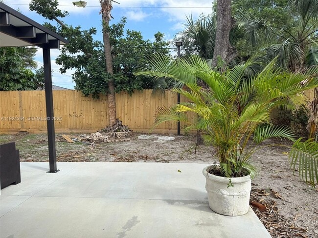 Photo - 16561 NW 19th Ave