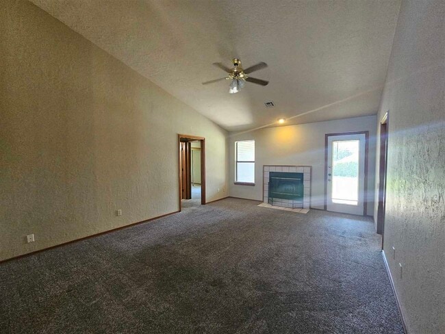 Photo - 4907 SE Randolph Rd