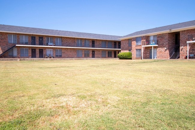 Building Photo - The Sterling