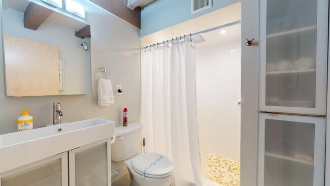 Photo - 2 bedroom in Boston MA 02108 Unit 3