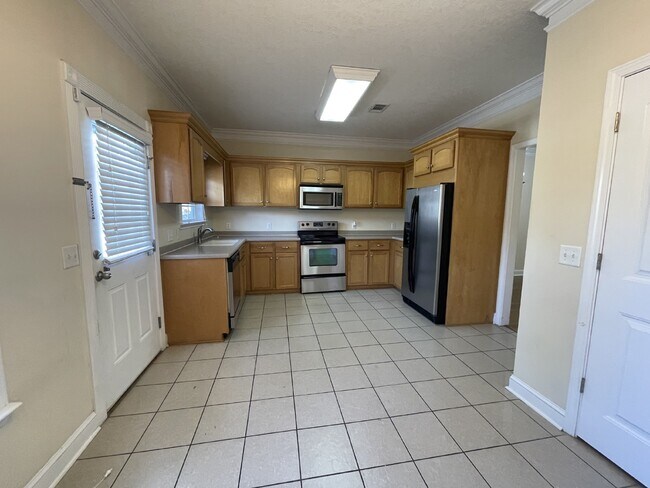 Photo - Townhouse for Rent