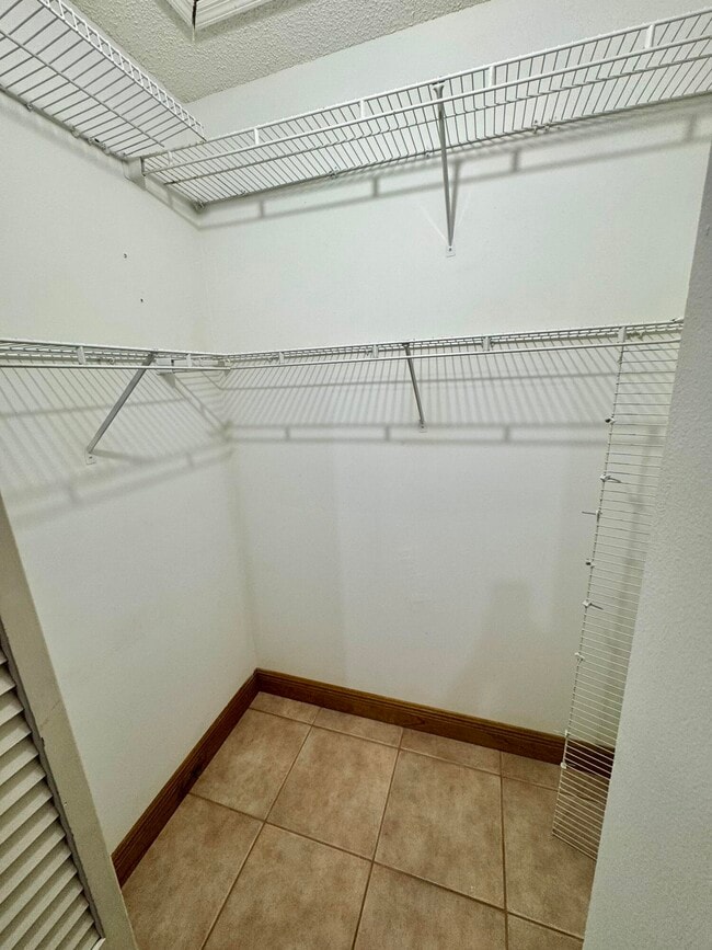 Photo - 9189 Fontainebleau Blvd