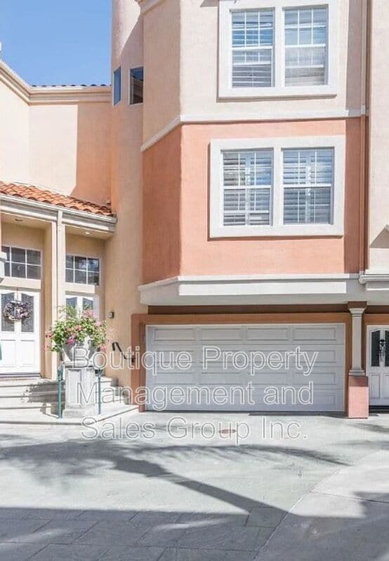 Photo - 20 Imperial Aisle