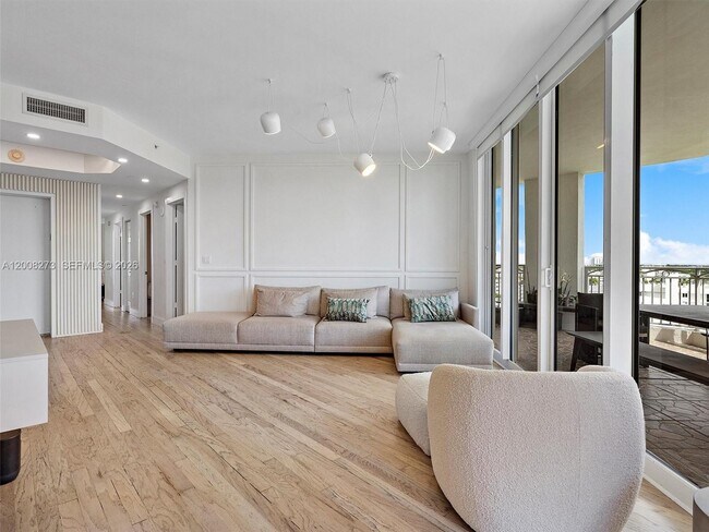 Photo - 9751 E Bay Harbor Dr Unit 11A