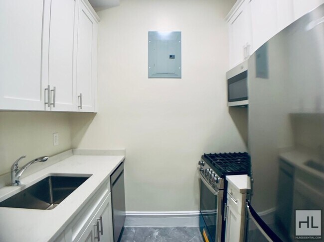 Photo - SECOND AVENUE Unit 9M