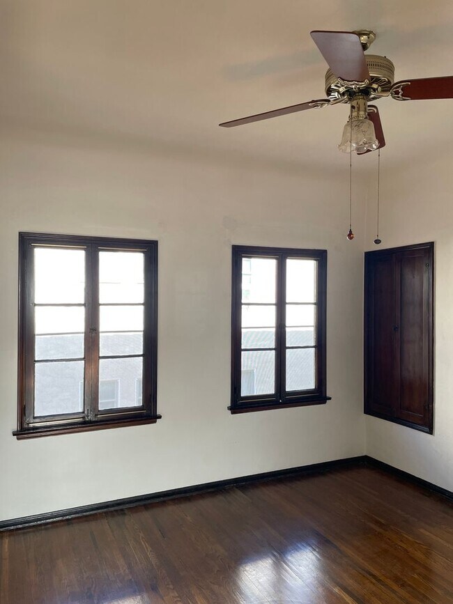 123 Hamilton Luxury Investments LLC