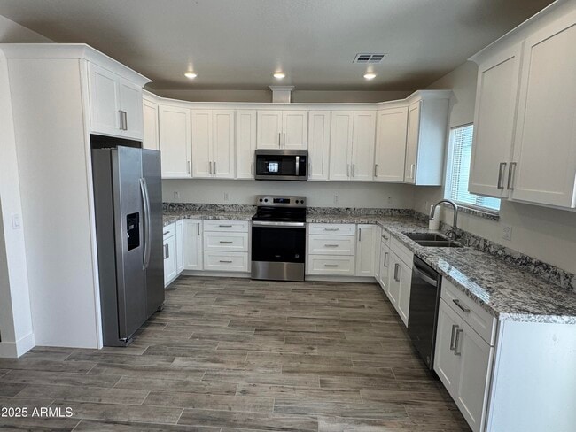 Photo - 2814 E Roeser Rd