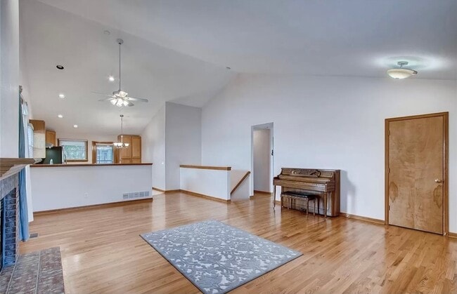 Photo - 2534 E 125th Way