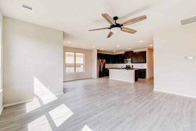 Photo - 3Bed 2Bath Beautiful Home!