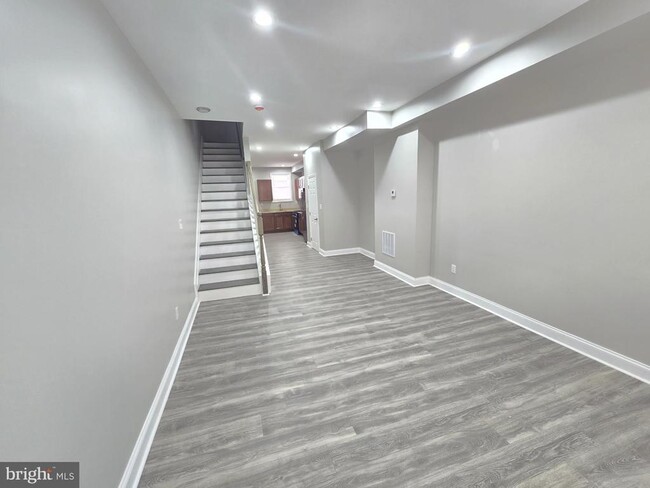 Photo - 336 Whitridge Ave Townhome