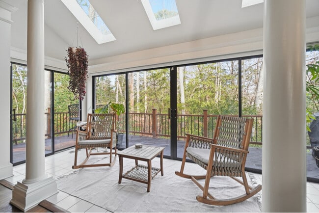 Photo - 63 Queens Ct