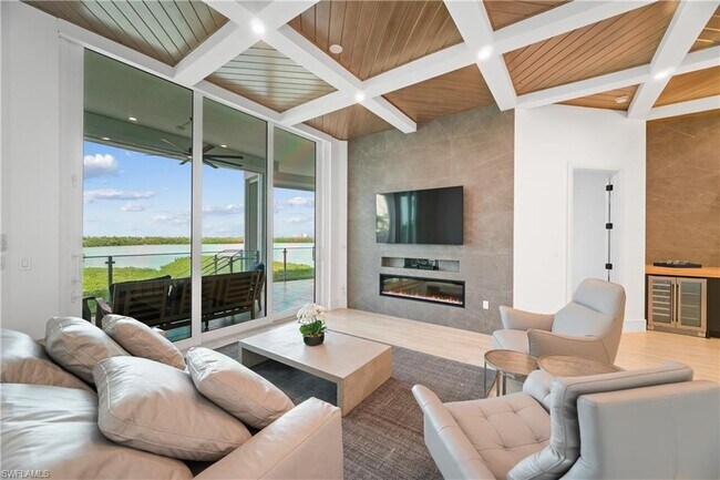 Photo - 60 Seagate Dr