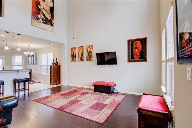 Photo - 13409 Larrys Ln
