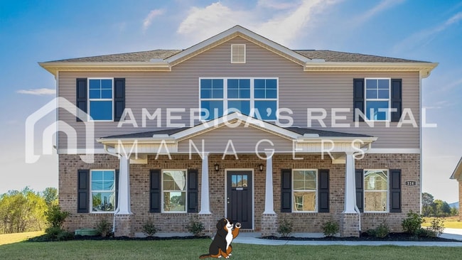 Building Photo - Modern Two Story Living in The Fairways!