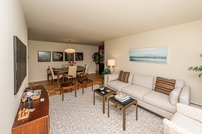 Modelo 1C Sala de estar - The Harbour Club