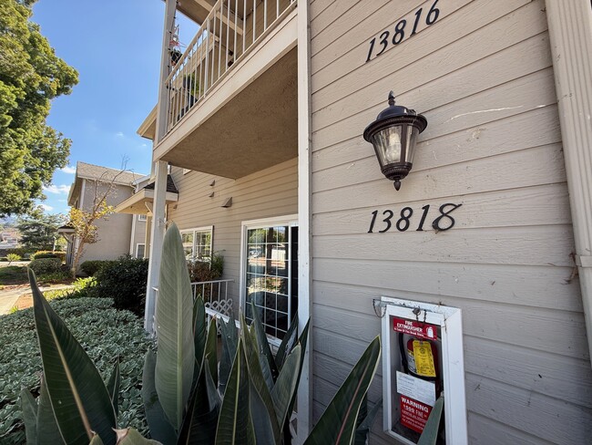 Photo - 13818 Midland Rd