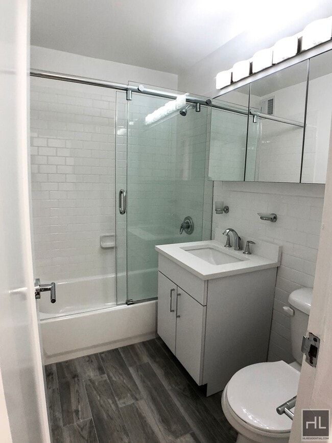 Photo - 5 AVENUE Unidad 16L