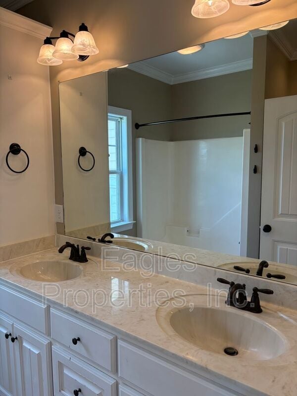 Photo - 200 Stillwater Creek Dr