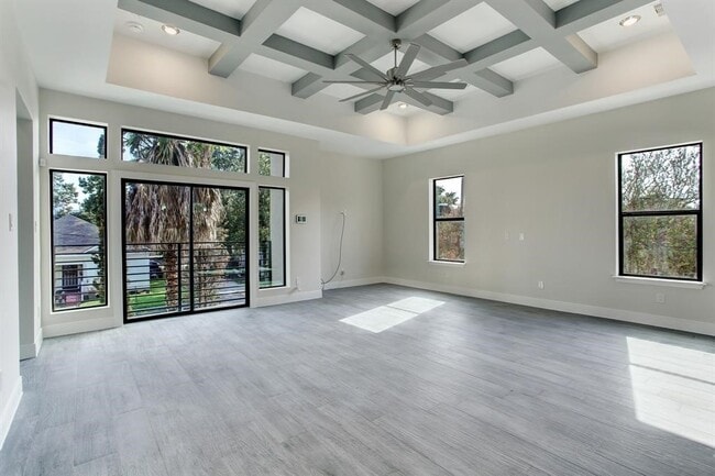 Photo - 3106 Eunice St