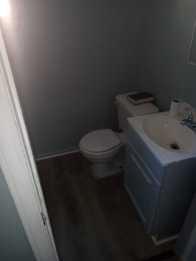 Photo - 1011 Queen St