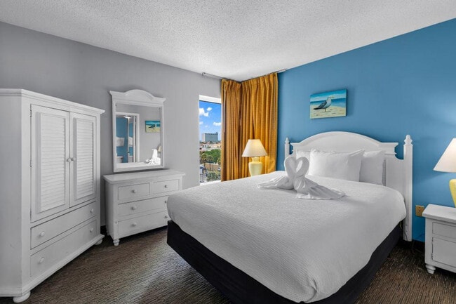 Photo - 647 N Creekside Dr Unit ID1266239P