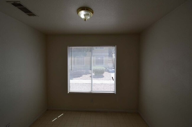 Photo - 1420 Jamielinn Ln