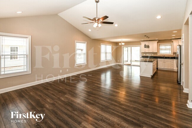 Photo - 119 Cline St