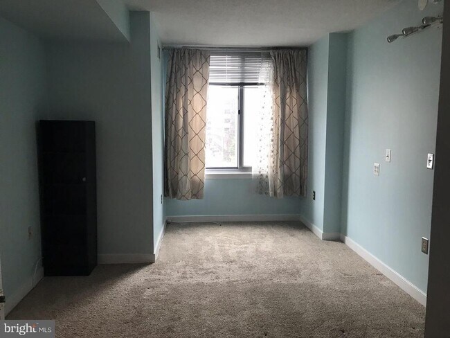 Photo - 555 Massachusetts Ave NW Unit 411