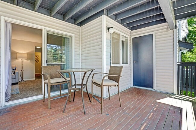 Photo - Cascade Ridge