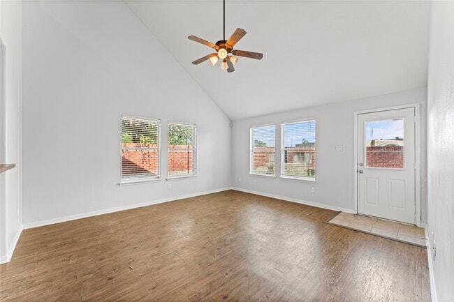 Photo - 14723 Boldere Ln