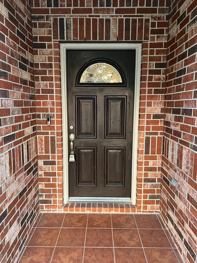 Photo - 411 Stream Mill Ln