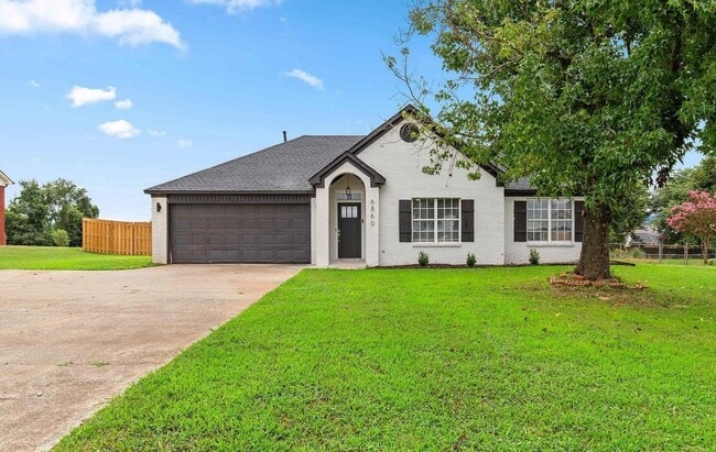 Building Photo - 6860 Moores Mill Rd