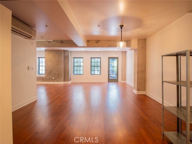 416 S Spring St Unit 205
