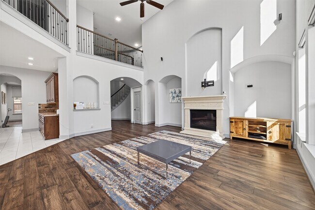 Photo - 17307 Endel Way