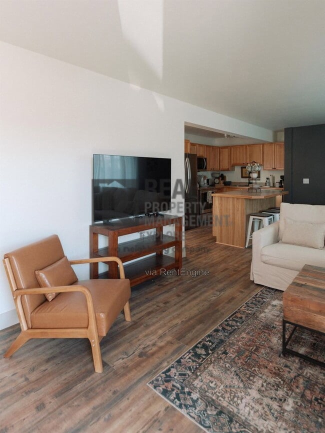 3 Martha Rd Unit A