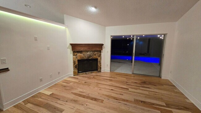 211 N Cervidae Dr